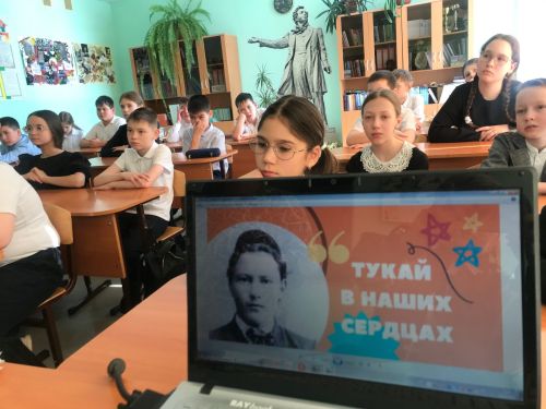 Укучылар “Шүрәле”не рольләргә бүлеп укыды