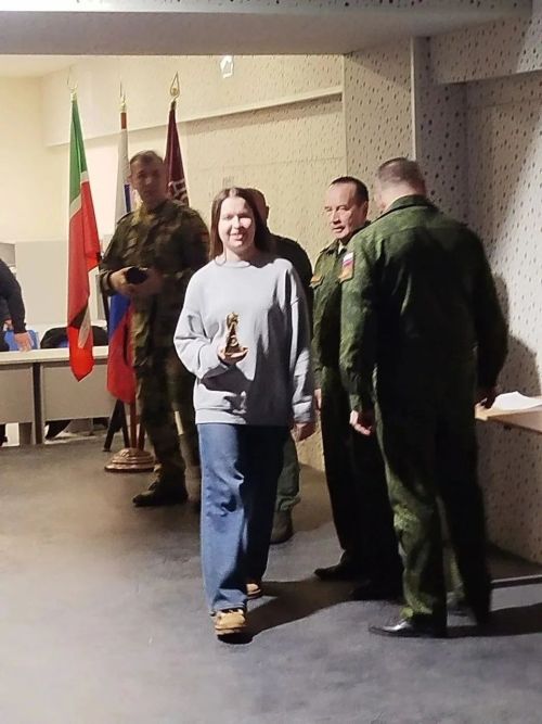 Зәйдән яшь армияче Эвелина Чагаева «Ворошиловский стрелок» кубогын яулады