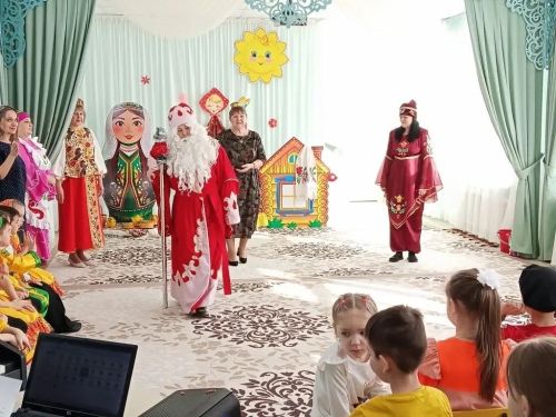 Заинские дошколята из «Светлячка» отметили весенний праздник Навруз