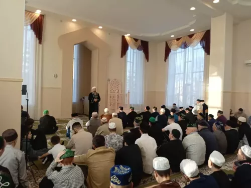 Зәй мөселманнары Рамазан гаете уңаеннан мәчетләргә күпләп килде