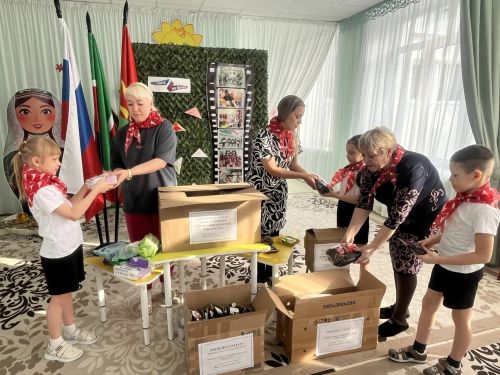 Зәйдә сабыйлар ил иминлеген саклаучыларга ярдәмгә үз өлешен кертә
