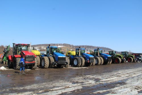 В Заинском районе стартовала проверка посевной техники