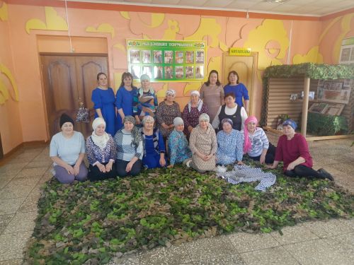 Имәнлебашта маскировка челтәрләре үрүчеләрне хөрмәтләделәр