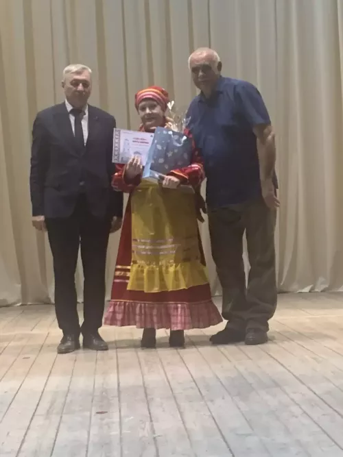 Зәйдә “Олы көн – якты бәйрәм” кичәсе узды