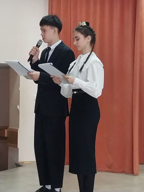 Татарстанның  көньяк-көнчыгышыннан укучылар Зәйгә «Тукай укулары»на җыелды
