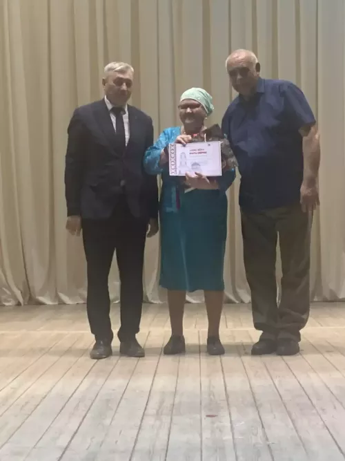 Зәйдә “Олы көн – якты бәйрәм” кичәсе узды