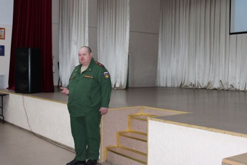 В Заинске студентам рассказали о новшествах призыва