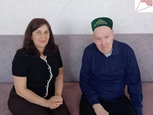 В Заинском районе приемная семья для пожилого человека стала примером заботы и душевного тепла