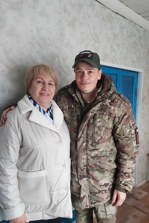 Оныклар бабалары батырлыгын кабатлый