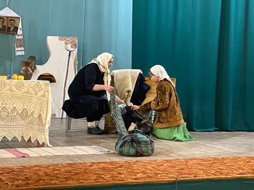 Яктыкүллеләр куйган спектакль  тамашачыны елатты