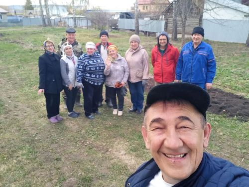 ГДК Мирный: чистота микрорайона — общее дело к 81-й годовщине Победы