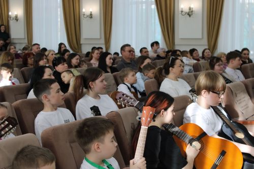Региональный фестиваль-конкурс «Я, ты, мы и гитара» объединил 147 гитаристов в Заинске