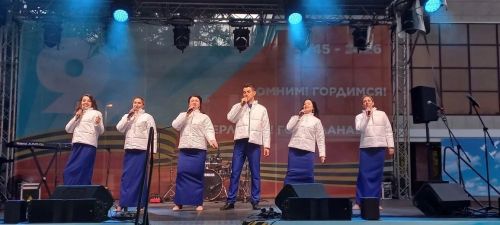 Патриотик җырлар яңгырады
