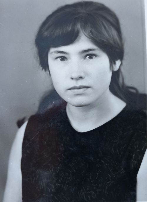 Югары  Пәнәче авылы китапханәсенең үз тарихы бар