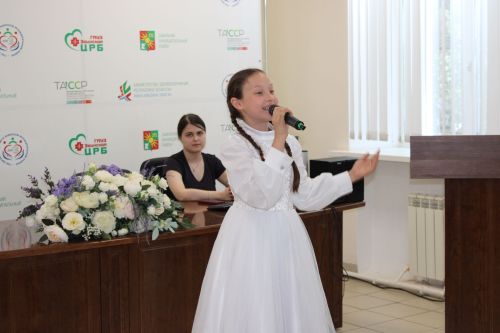 В Заинской ЦРБ отметили Международный день медицинской сестры
