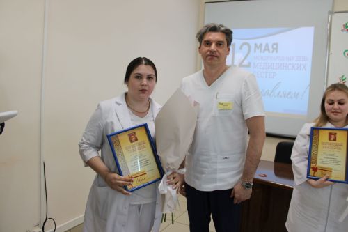 В Заинской ЦРБ отметили Международный день медицинской сестры
