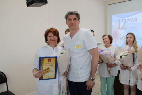 В Заинской ЦРБ отметили Международный день медицинской сестры