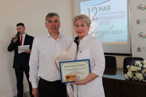 В Заинской ЦРБ отметили Международный день медицинской сестры