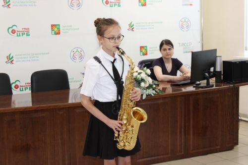 В Заинской ЦРБ отметили Международный день медицинской сестры