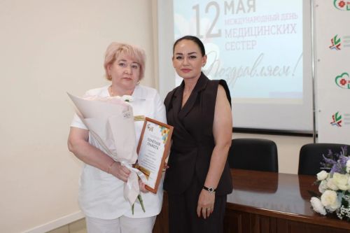 Зәй үзәк район хастаханәсендә Халыкара шәфкать туташы көнен билгеләп үттеләр
