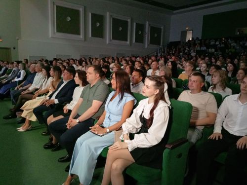 Зәйдә талантлы укучы, талантлы укытучылар  грантлар алды