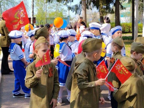 Парад Победы в детском саду «Лесная сказка» Заинска прошёл с размахом