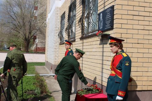 В Заинске открыли мемориальную доску и музей в честь участника СВО Сергея Петрушенко