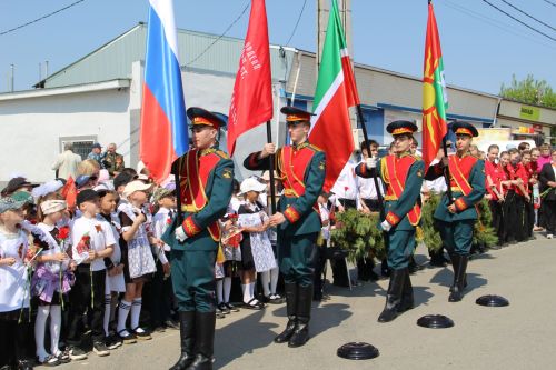 Иске Зәйдә Җиңү көне уңаеннан узган митингтан фоторепортаж