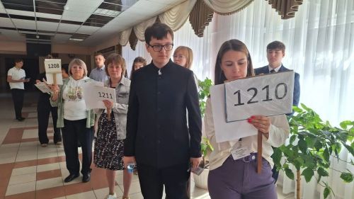 Зәйдә беренче  БДИларны 47 чыгарылыш сыйныф укучысы тапшыра