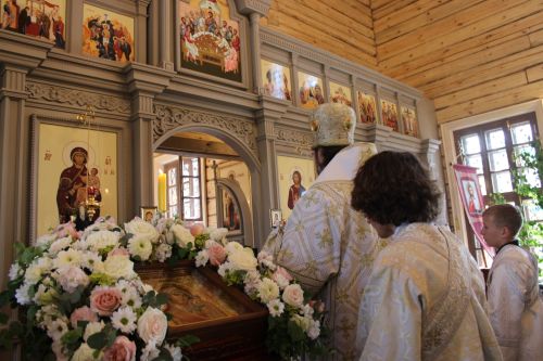 Югары Багражда реставрациядән соң  Изге Троица чиркәве ачылды