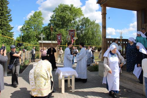 Югары Багражда реставрациядән соң  Изге Троица чиркәве ачылды
