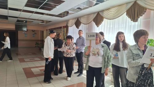 Зәйдә беренче  БДИларны 47 чыгарылыш сыйныф укучысы тапшыра