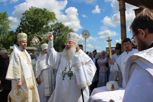 Югары Багражда реставрациядән соң  Изге Троица чиркәве ачылды