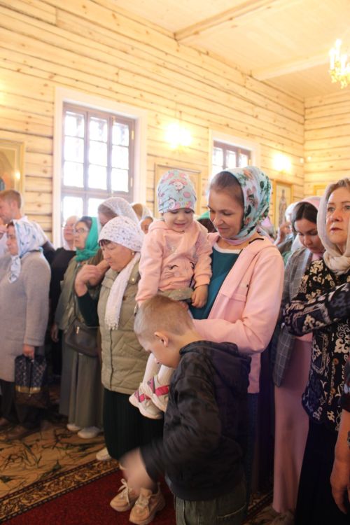 Югары Багражда реставрациядән соң  Изге Троица чиркәве ачылды