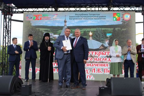 Югары Багражда реставрациядән соң  Изге Троица чиркәве ачылды