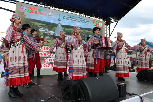 Югары Багражда реставрациядән соң  Изге Троица чиркәве ачылды
