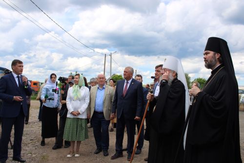Югары Багражда реставрациядән соң  Изге Троица чиркәве ачылды
