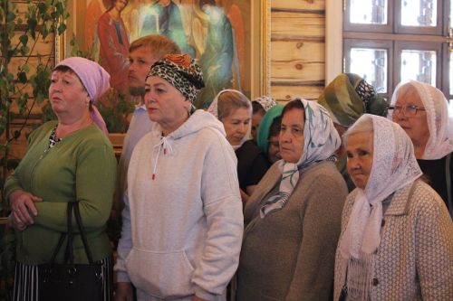 Югары Багражда реставрациядән соң  Изге Троица чиркәве ачылды