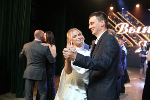 Зәйдә узган чыгарылыш кичәсе балыннан күркәм мизгелләр