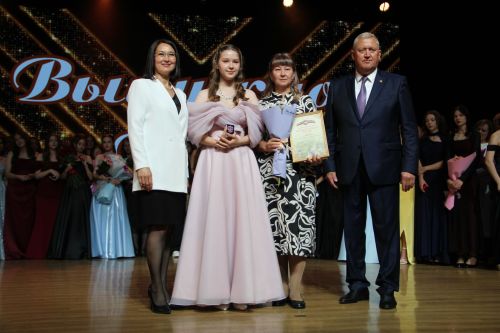 Зәйдә узган чыгарылыш кичәсе балыннан күркәм мизгелләр