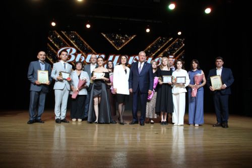 Зәйдә узган чыгарылыш кичәсе балыннан күркәм мизгелләр