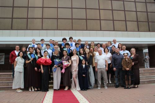 Зәйдә узган чыгарылыш кичәсе балыннан күркәм мизгелләр