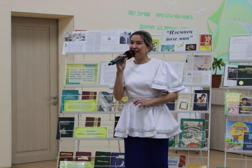 В Заинске прошла встреча с писателями Рабитом Батуллой и Лябибом Лероном