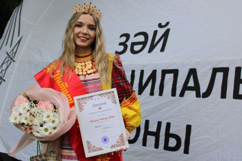 Алевтина Кузьмина получила титул кряшенской красавицы на Петров день в Заинском районе