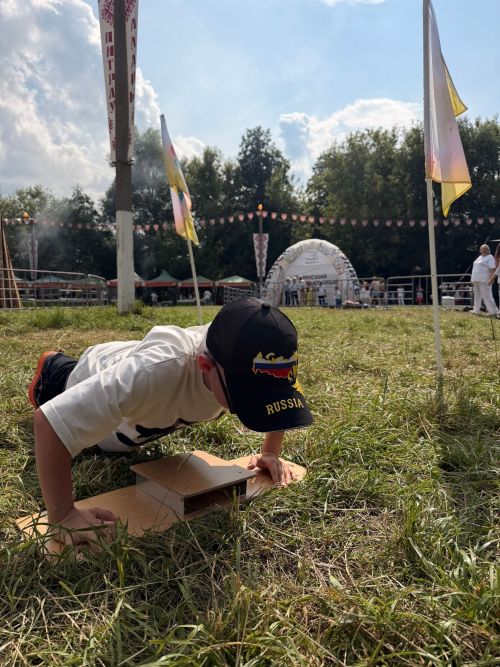 Спортивная неделя в Заинске: семейные старты, волейбол и Петров день