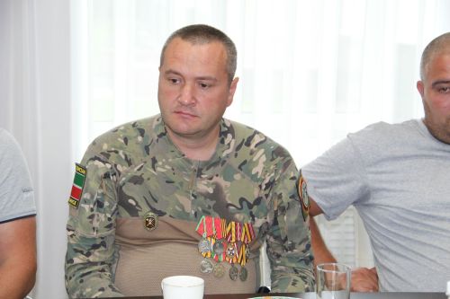 В Заинске глава района встретился с защитниками, вернувшимися домой