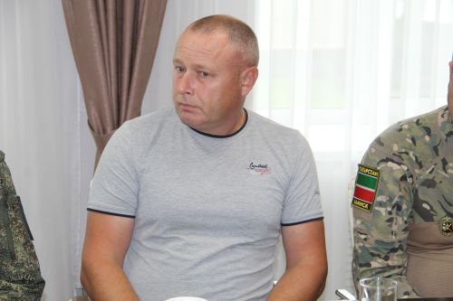 В Заинске глава района встретился с защитниками, вернувшимися домой