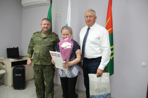 В Заинске глава района встретился с защитниками, вернувшимися домой