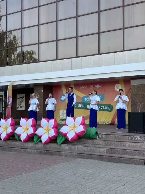 Зәйдә Гаилә, мәхәббәт һәм тугрылык көнендә үрнәк гаиләләрне хөрмәтләделәр