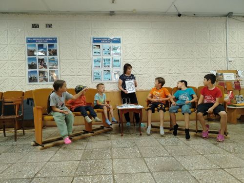 Дүрт-Мунча мәдәният йортында экстремизмга каршы тору турында сөйләштеләр